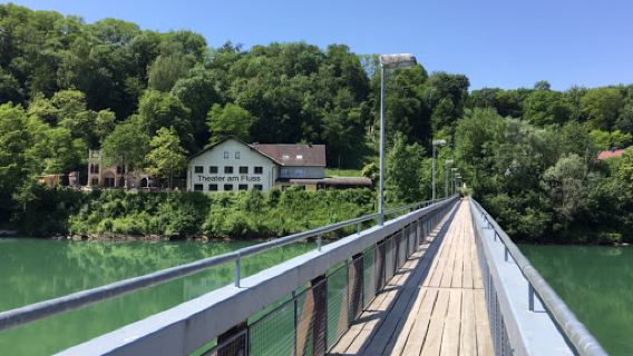 Theater am Fluss