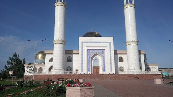 Tsentral'naya Mechet' Iman