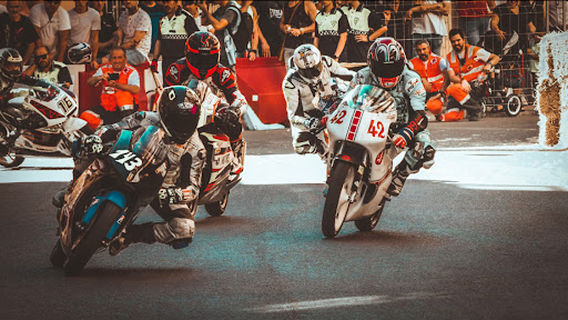 Angel Nieto graffiti La Bañeza