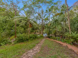 Platypus Bushcamp