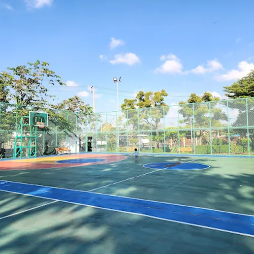 สวนทวีวนารมย์