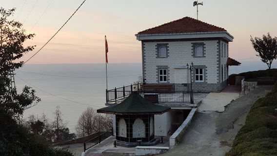 Mayisine Camii