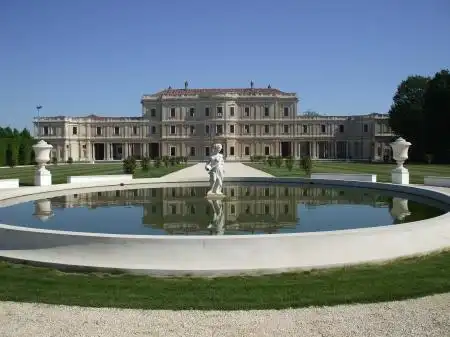 Hotels in Santa Maria di Sala