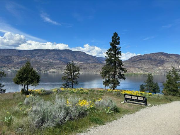 Knox Mountain Park