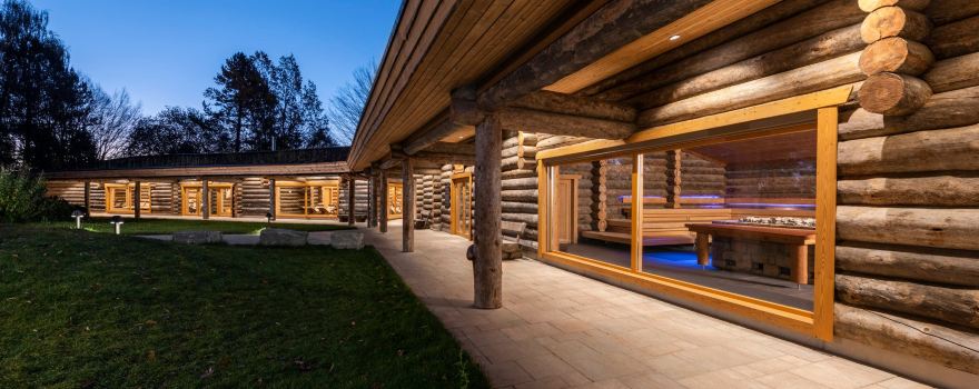 CamboMare indoor pool and sauna world