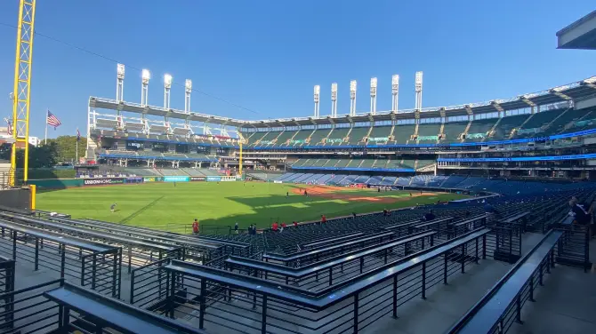 3_Progressive Field