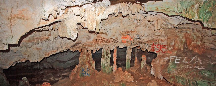 Hatchet Bay Cave
