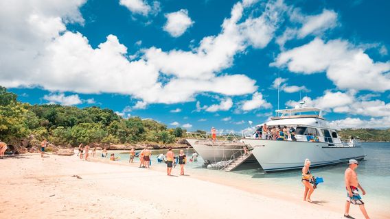 Tropical Adventures - Excellence Catamaran