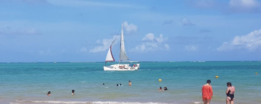 Areia Dourada Beach