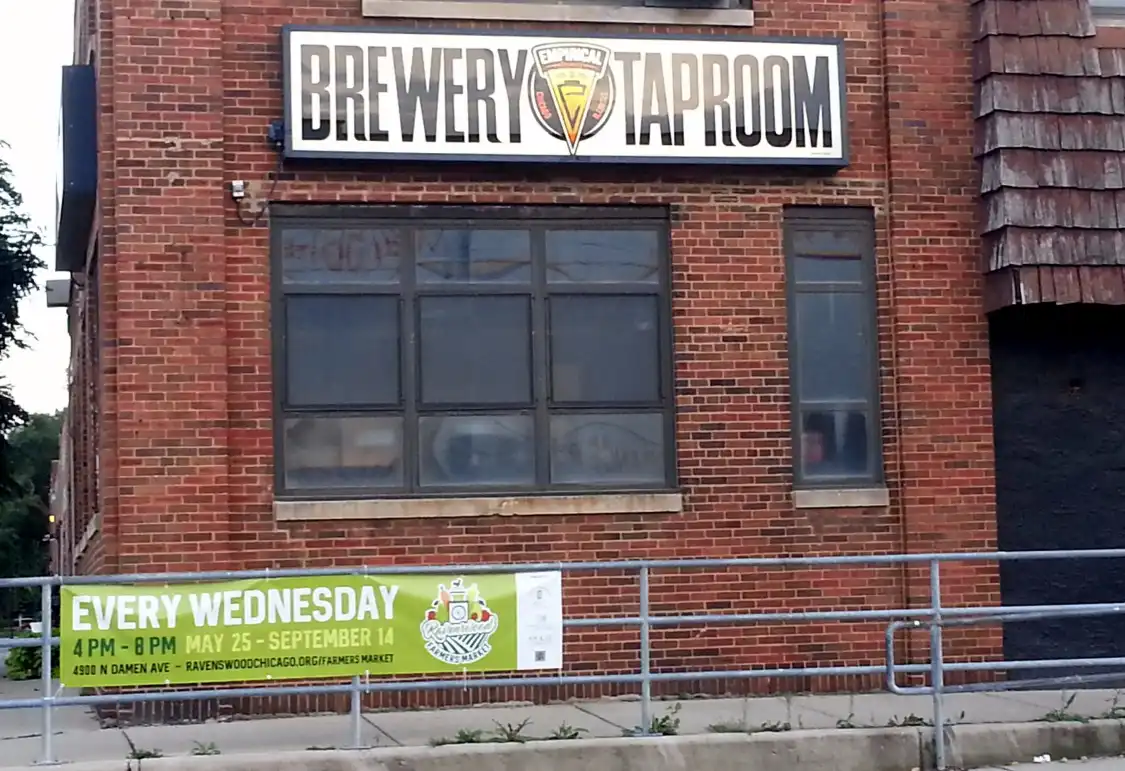 Hotel in zona Empirical Brewery