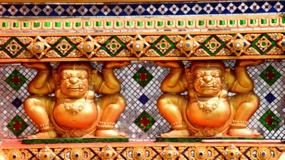 Wat Pa Phu Hai Long