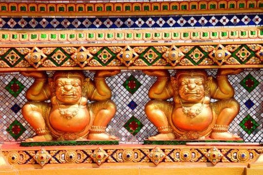Wat Pa Phu Hai Long