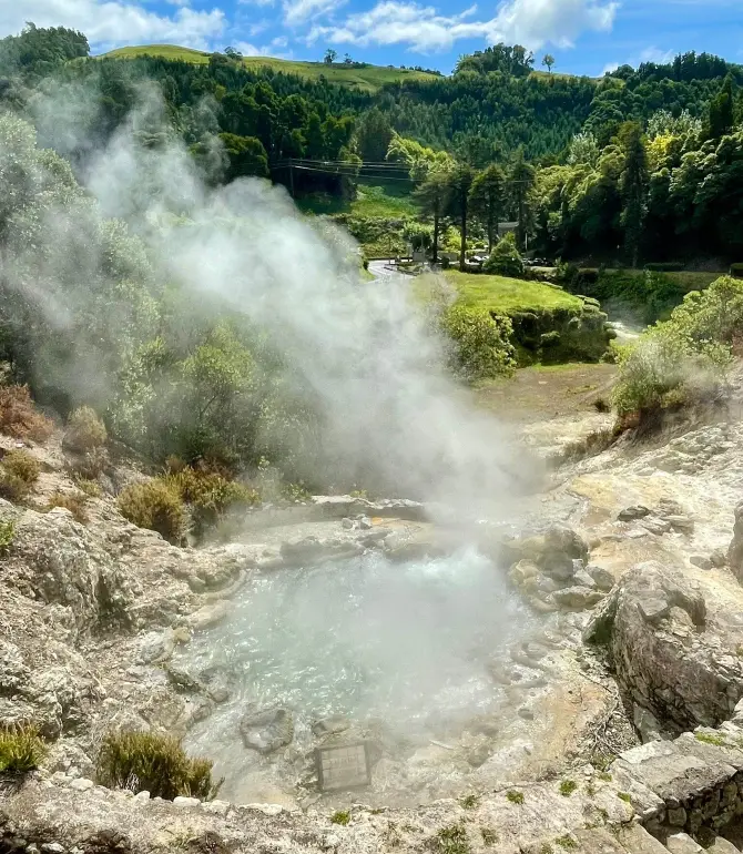 Furnas