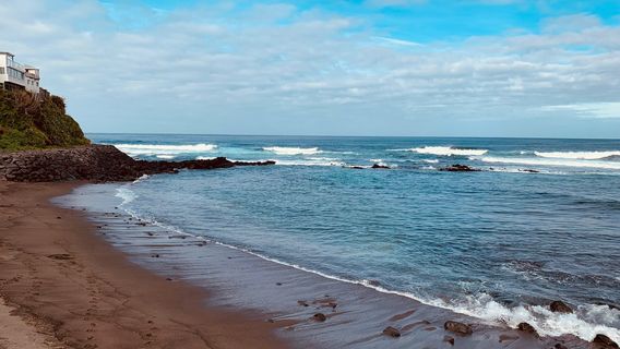 Trilho da Fonte Santa - Praia da Viola
