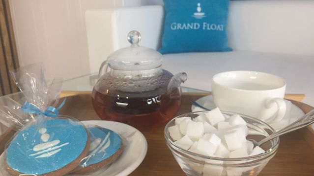 Relax-Studio Grand Float