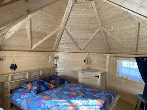 Camping Le Petit Booth