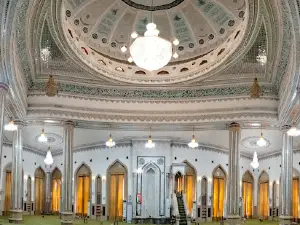 saddam magnificent mosque