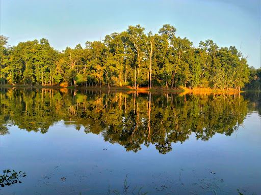 Bis Hazari Lake