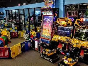 BOUNCIN AROUND Indoor Fun Park