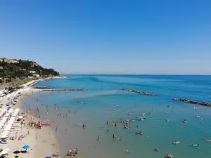 Camping Village Fontana Marina