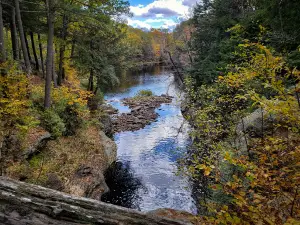 Snow Falls Gorge