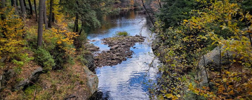 Snow Falls Gorge