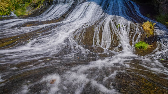 Djermouk Waterfalls