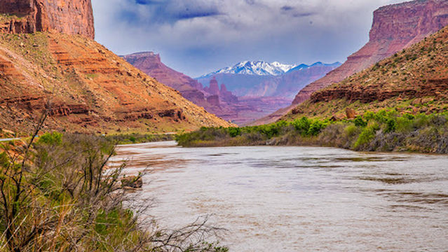 Dewey Suspension Bridge