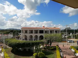 Parque Central NARANJOS