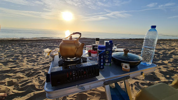 Al Aqah Beach Camping