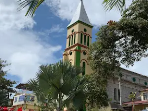 Parque principal de San Eduardo