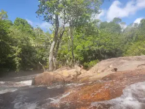 Cachoeira do Arruda, Morros