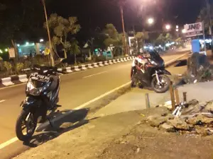 Tugu Batas Kota Tamiang Layang