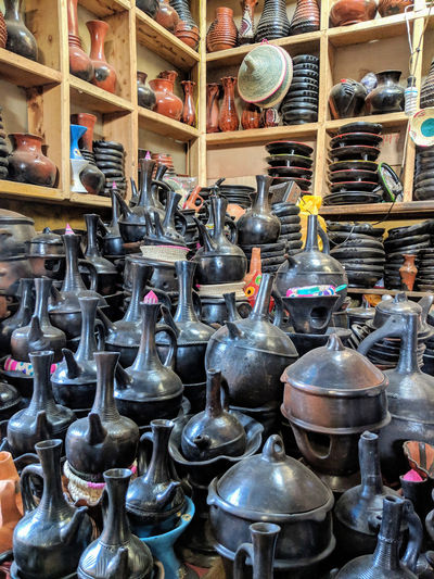 Shola Market