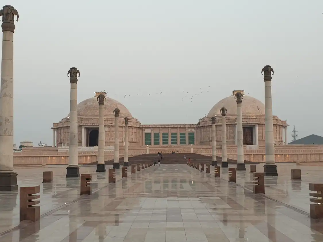 Hotels near Ambedkar Park