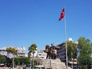 Mustafa Kemal Atatürk Monument