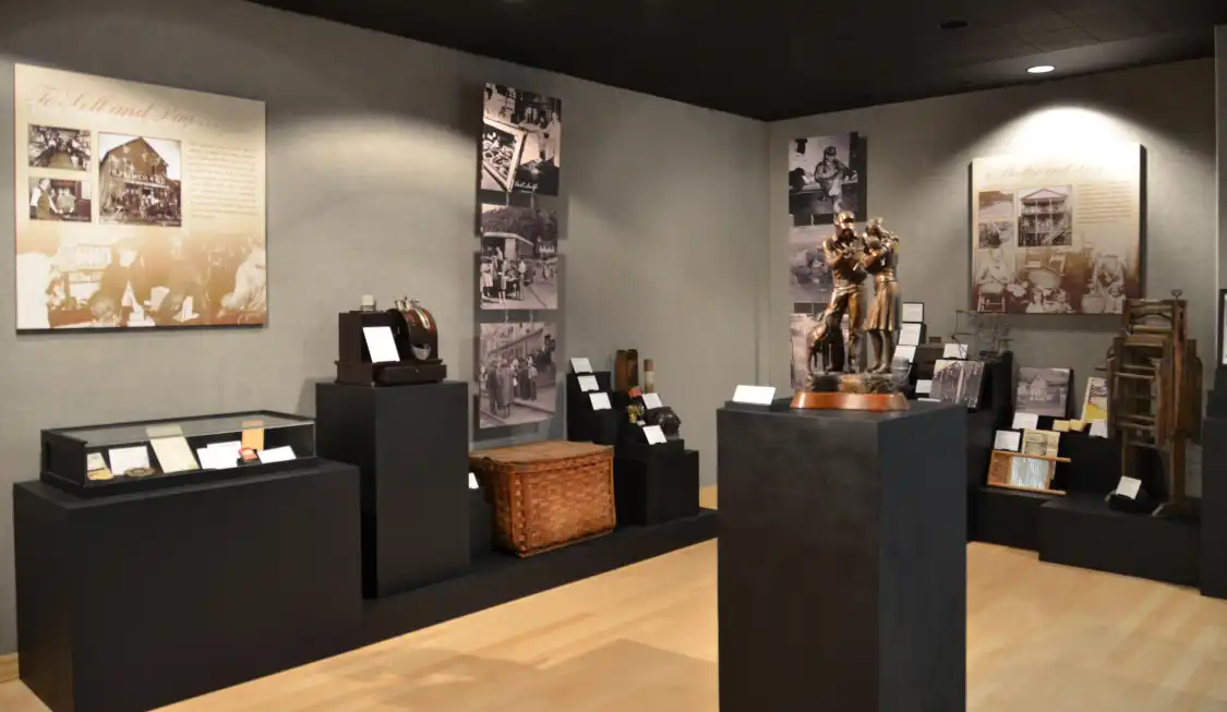 Hotels near Watts Museum