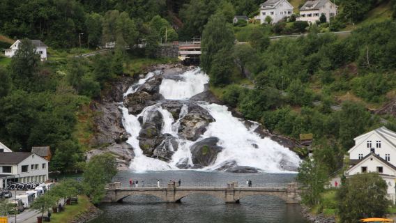 Hellesyltfossen