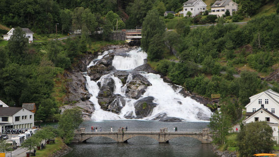 Hellesyltfossen