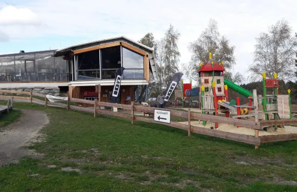 聖克羅納瓦折塞