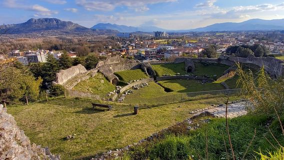 Anfiteatro Romano di Casinum