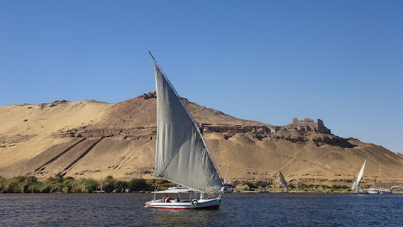 Felucca Sailing boat & accommodation