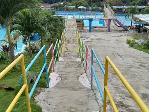 WATERBOOM TIRTA MUKTI
