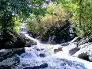 Waterfall Half Moon