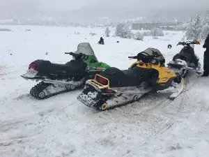 Nanikebi Snow Club