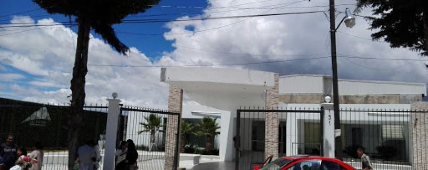 Salón La Cúspide