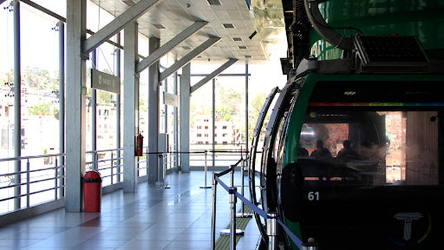 Teleférico (Verde) Alto Obrajes
