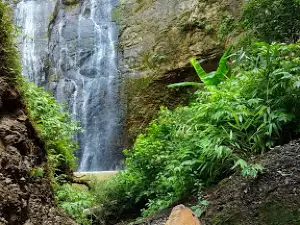 AIR TERJUN SEULUREU