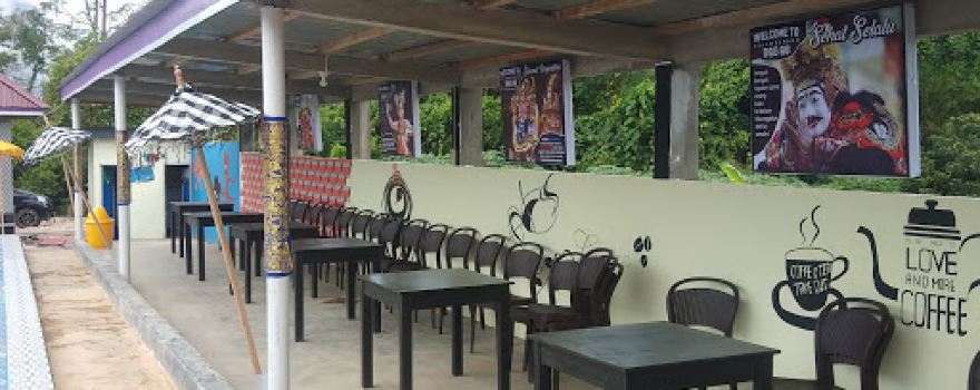 KOLAM RENANG D&G 88
