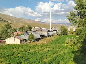 İSPİR MÜLK KÖYÜ